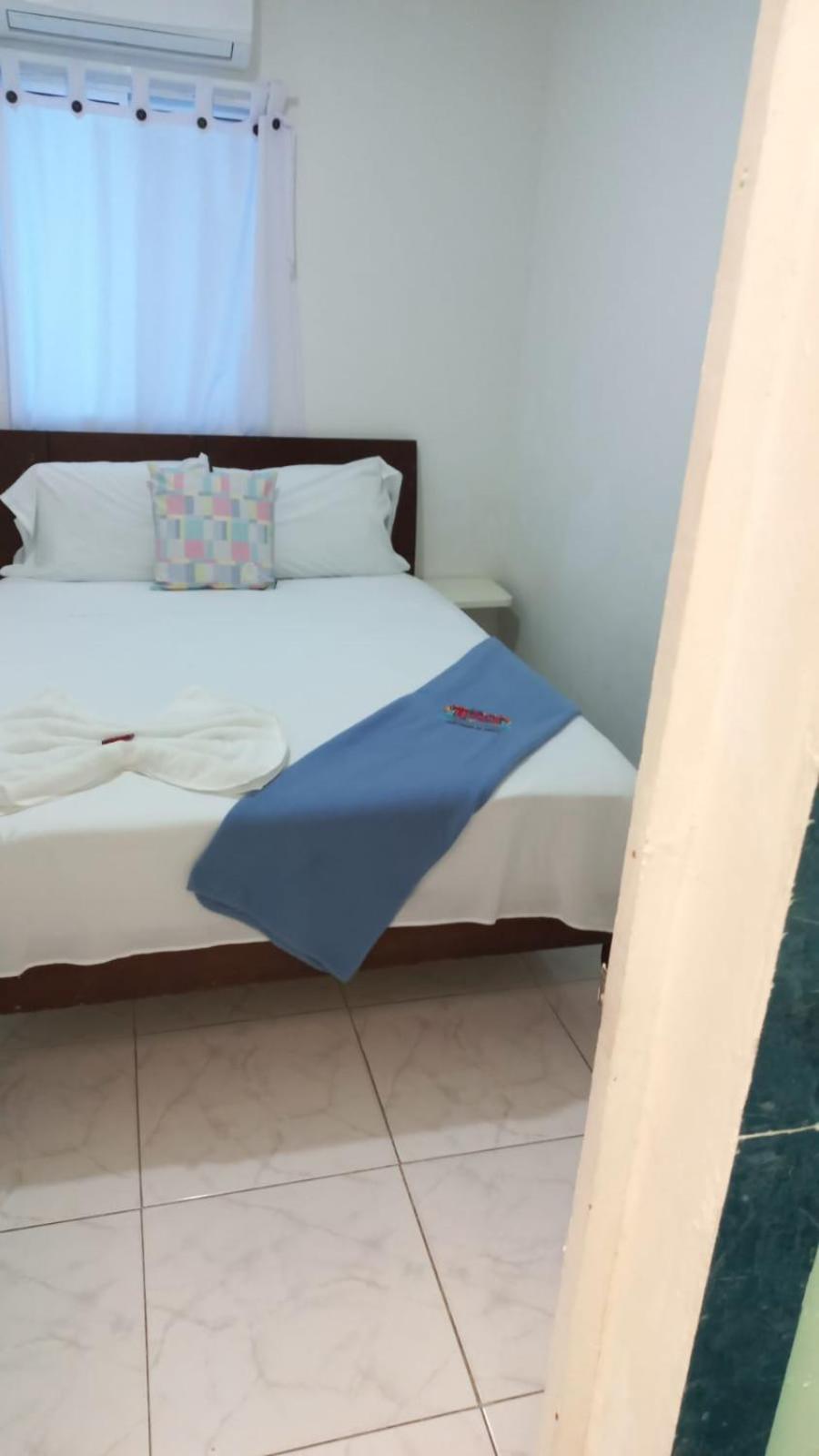 Tita'S Airport Hotel Cartagena Exterior photo